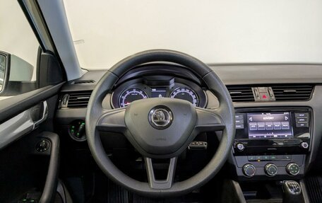 Skoda Octavia, 2018 год, 1 400 000 рублей, 22 фотография