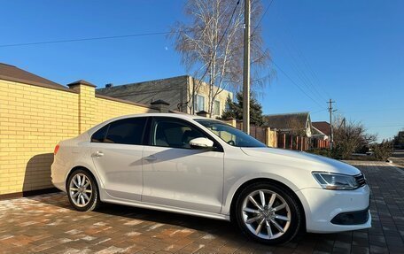 Volkswagen Jetta VI, 2014 год, 1 600 000 рублей, 4 фотография