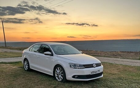 Volkswagen Jetta VI, 2014 год, 1 600 000 рублей, 8 фотография