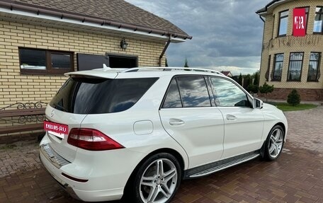 Mercedes-Benz M-Класс, 2012 год, 2 500 000 рублей, 17 фотография