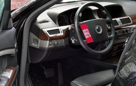 BMW 7 серия, 2004 год, 1 500 000 рублей, 15 фотография