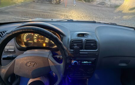 Hyundai Accent II, 2004 год, 280 000 рублей, 11 фотография