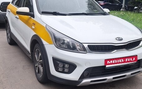 KIA Rio IV, 2018 год, 850 000 рублей, 2 фотография