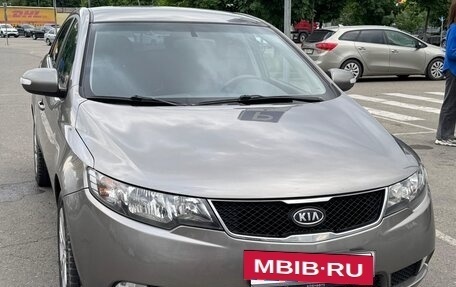 KIA Cerato III, 2009 год, 800 000 рублей, 3 фотография