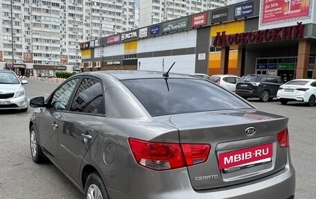 KIA Cerato III, 2009 год, 800 000 рублей, 2 фотография