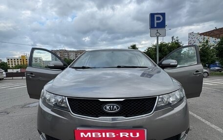KIA Cerato III, 2009 год, 800 000 рублей, 7 фотография