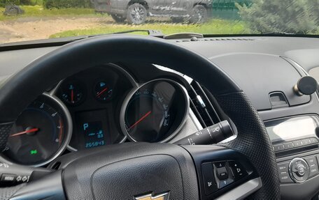 Chevrolet Cruze II, 2013 год, 680 000 рублей, 8 фотография