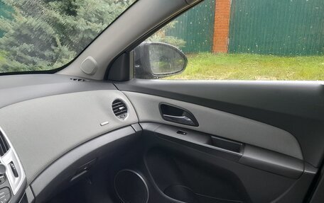 Chevrolet Cruze II, 2013 год, 680 000 рублей, 10 фотография
