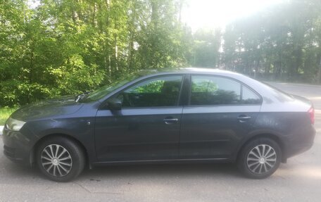 Skoda Rapid I, 2014 год, 895 000 рублей, 4 фотография