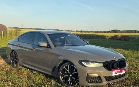 BMW 5 серия, 2020 год, 5 500 000 рублей, 5 фотография