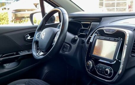 Renault Kaptur I рестайлинг, 2016 год, 1 560 000 рублей, 37 фотография