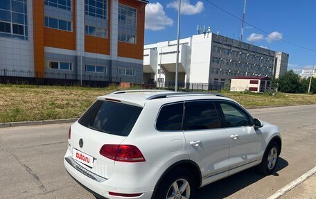 Volkswagen Touareg III, 2012 год, 2 000 000 рублей, 4 фотография