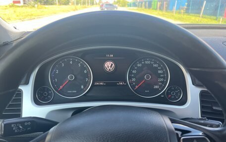 Volkswagen Touareg III, 2012 год, 2 000 000 рублей, 7 фотография