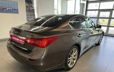 Infiniti Q50 I рестайлинг, 2015 год, 1 399 000 рублей, 6 фотография