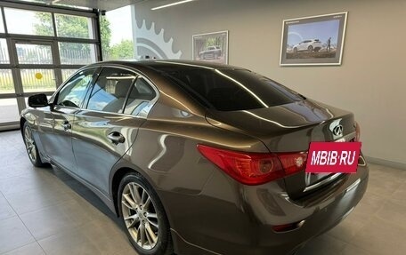 Infiniti Q50 I рестайлинг, 2015 год, 1 399 000 рублей, 4 фотография