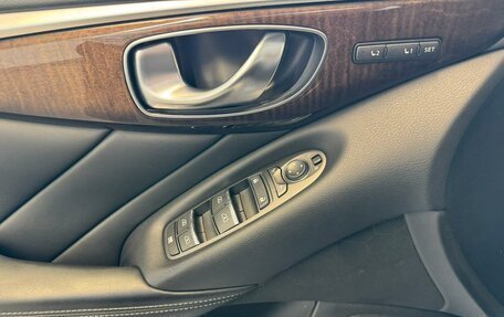 Infiniti Q50 I рестайлинг, 2015 год, 1 399 000 рублей, 23 фотография