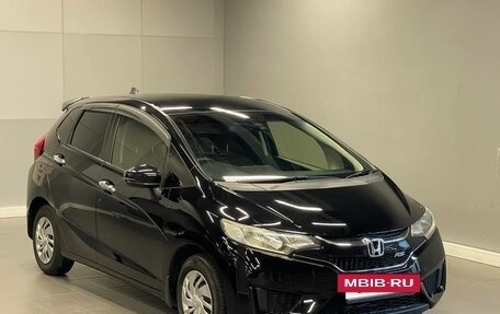 Honda Fit III, 2017 год, 1 057 000 рублей, 5 фотография