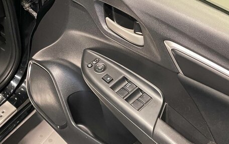 Honda Fit III, 2017 год, 1 057 000 рублей, 12 фотография