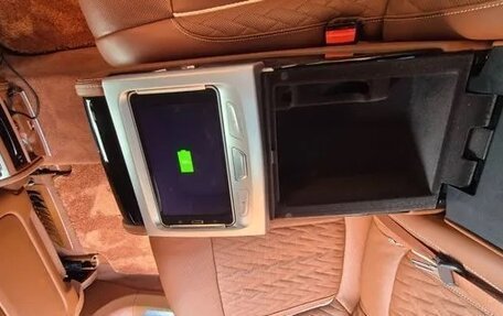 BMW 7 серия, 2021 год, 13 600 000 рублей, 5 фотография