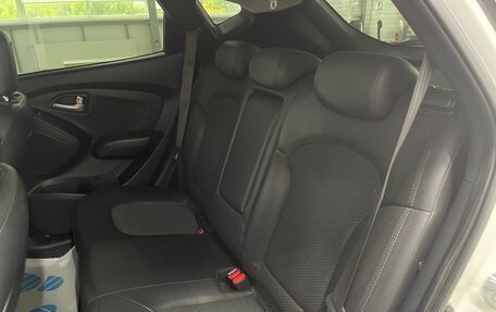 Hyundai ix35 I рестайлинг, 2011 год, 1 249 000 рублей, 24 фотография
