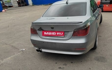BMW 5 серия, 2005 год, 975 000 рублей, 14 фотография