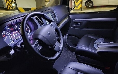 Peugeot Traveller I, 2023 год, 4 400 000 рублей, 2 фотография