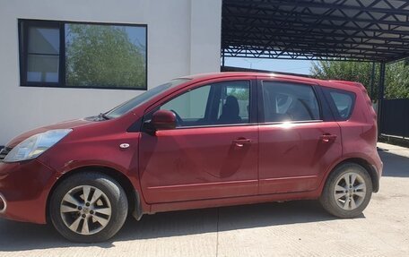 Nissan Note II рестайлинг, 2013 год, 750 000 рублей, 2 фотография