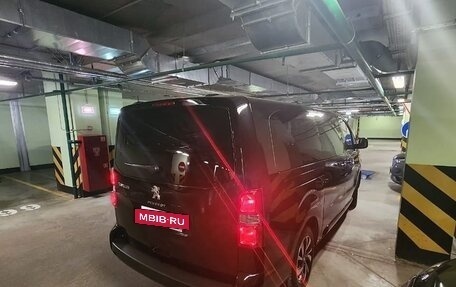 Peugeot Traveller I, 2023 год, 4 400 000 рублей, 9 фотография