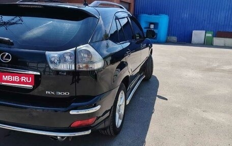 Lexus RX II рестайлинг, 2005 год, 1 800 000 рублей, 20 фотография