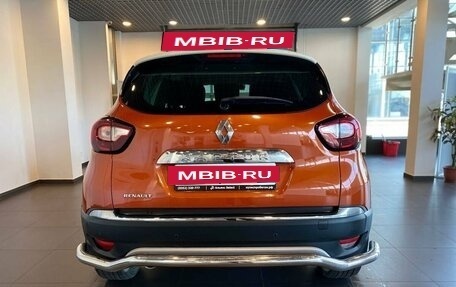 Renault Kaptur I рестайлинг, 2017 год, 1 233 000 рублей, 4 фотография