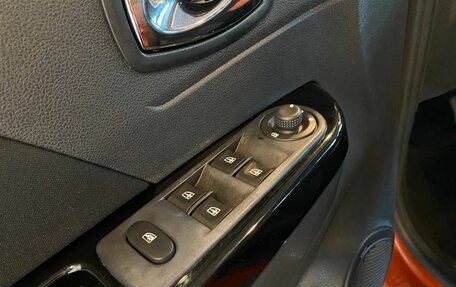 Renault Kaptur I рестайлинг, 2017 год, 1 233 000 рублей, 21 фотография