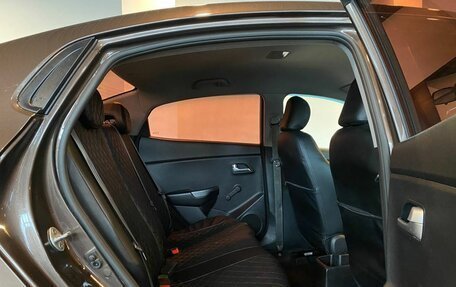 KIA Rio III рестайлинг, 2015 год, 727 000 рублей, 17 фотография
