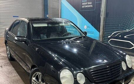 Mercedes-Benz E-Класс, 2001 год, 550 000 рублей, 10 фотография
