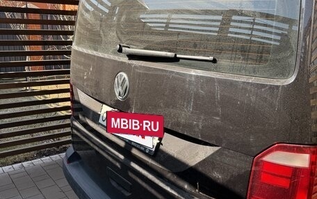 Volkswagen Caravelle T6 рестайлинг, 2017 год, 3 650 000 рублей, 5 фотография