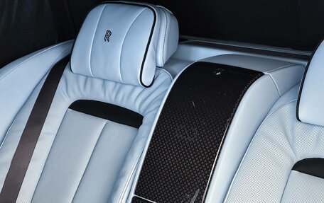 Rolls-Royce Cullinan, 2025 год, 83 000 000 рублей, 33 фотография