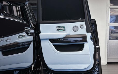 Rolls-Royce Cullinan, 2025 год, 83 000 000 рублей, 37 фотография