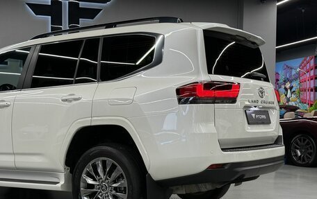 Toyota Land Cruiser, 2022 год, 10 500 000 рублей, 6 фотография