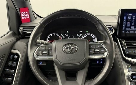 Toyota Land Cruiser, 2022 год, 10 500 000 рублей, 20 фотография