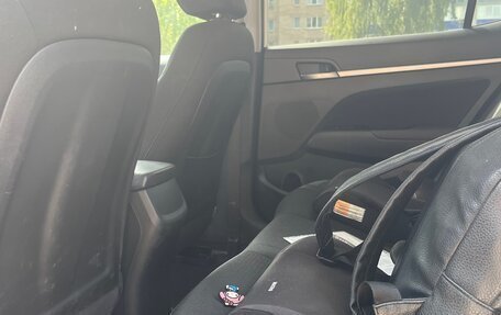 Hyundai Elantra VI рестайлинг, 2016 год, 1 450 000 рублей, 11 фотография