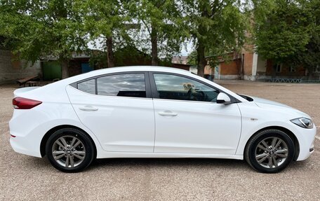 Hyundai Elantra VI рестайлинг, 2016 год, 1 450 000 рублей, 7 фотография