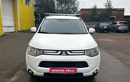 Mitsubishi Outlander III рестайлинг 3, 2012 год, 1 450 000 рублей, 1 фотография