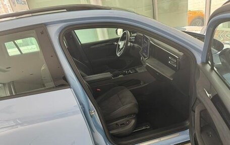 Volkswagen Tiguan, 2024 год, 3 943 000 рублей, 14 фотография