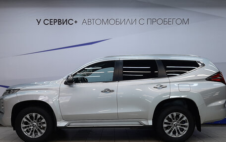 Mitsubishi Pajero Sport III рестайлинг, 2021 год, 3 290 000 рублей, 2 фотография