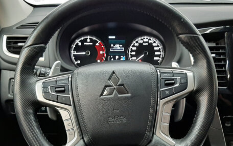 Mitsubishi Pajero Sport III рестайлинг, 2021 год, 3 290 000 рублей, 14 фотография