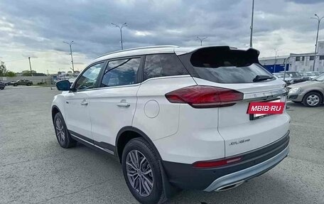 Geely Atlas, 2022 год, 2 050 000 рублей, 5 фотография