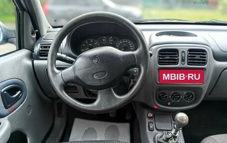 Renault Clio III, 2001 год, 235 000 рублей, 13 фотография