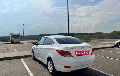 Hyundai Solaris II рестайлинг, 2013 год, 710 000 рублей, 9 фотография
