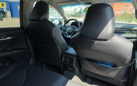Toyota Camry, 2021 год, 2 950 000 рублей, 19 фотография