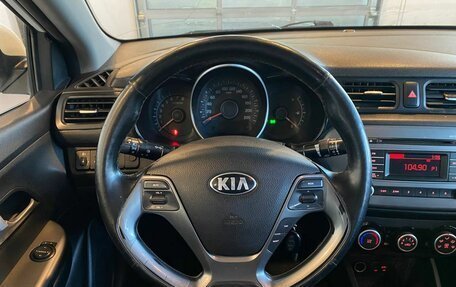 KIA Rio III рестайлинг, 2016 год, 905 000 рублей, 10 фотография