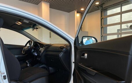 KIA Rio III рестайлинг, 2016 год, 905 000 рублей, 26 фотография